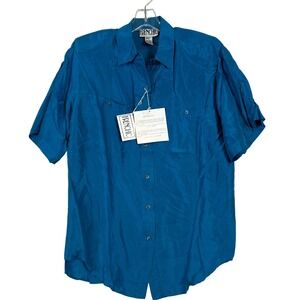 NWT Vintage Womens Turquoise Washable Silk Short Sleeve Button Up Shirt Medium